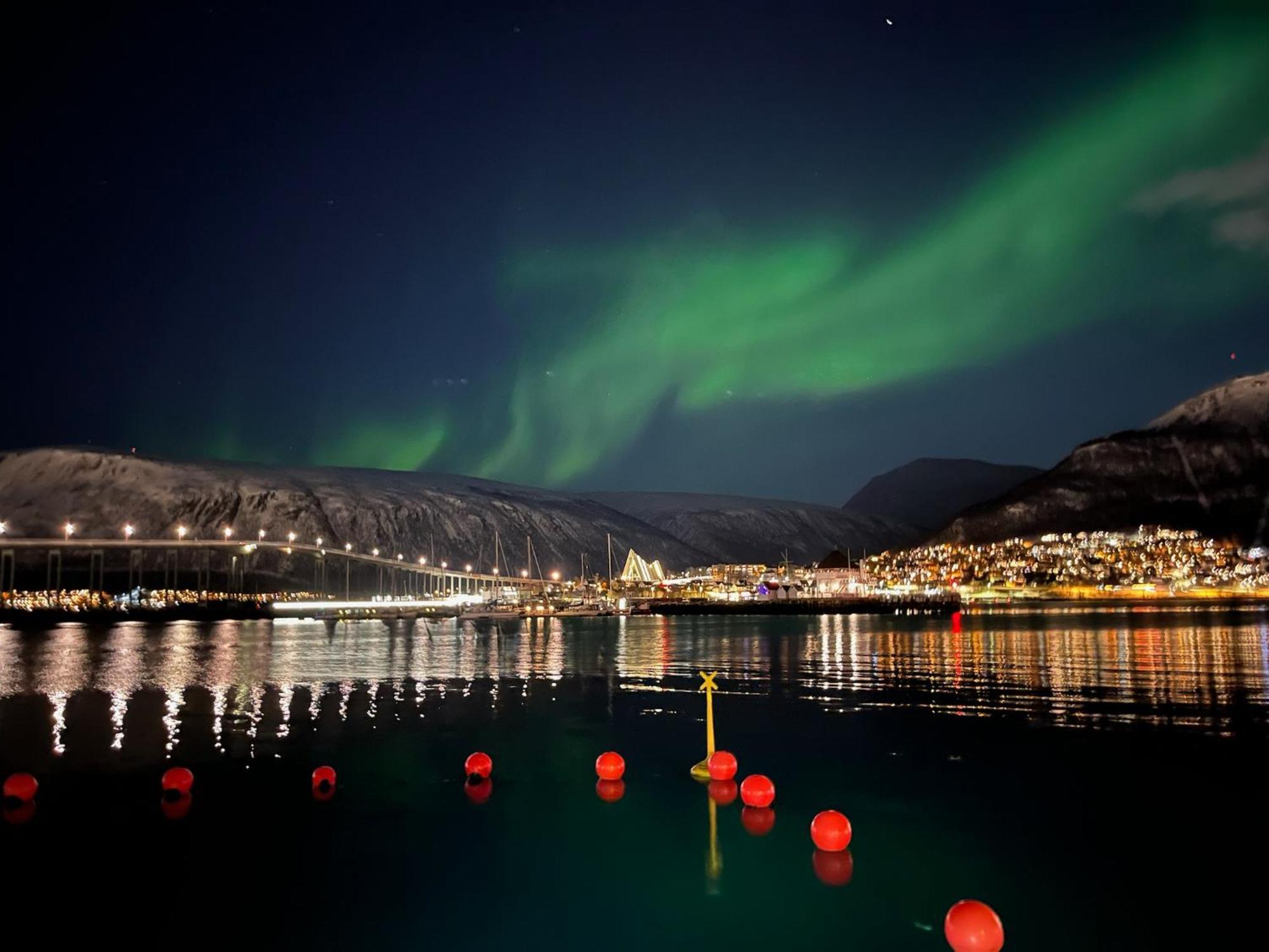 Five Apartments Tromso Bagian luar foto